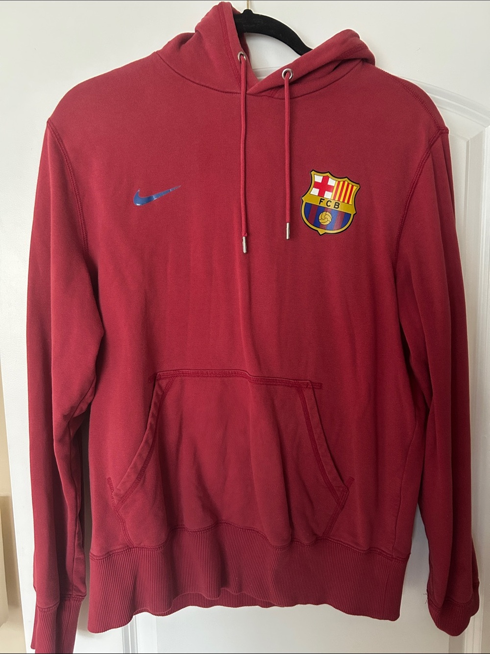 Nike Men’s FC Barcelona Red Crewneck Hoodie